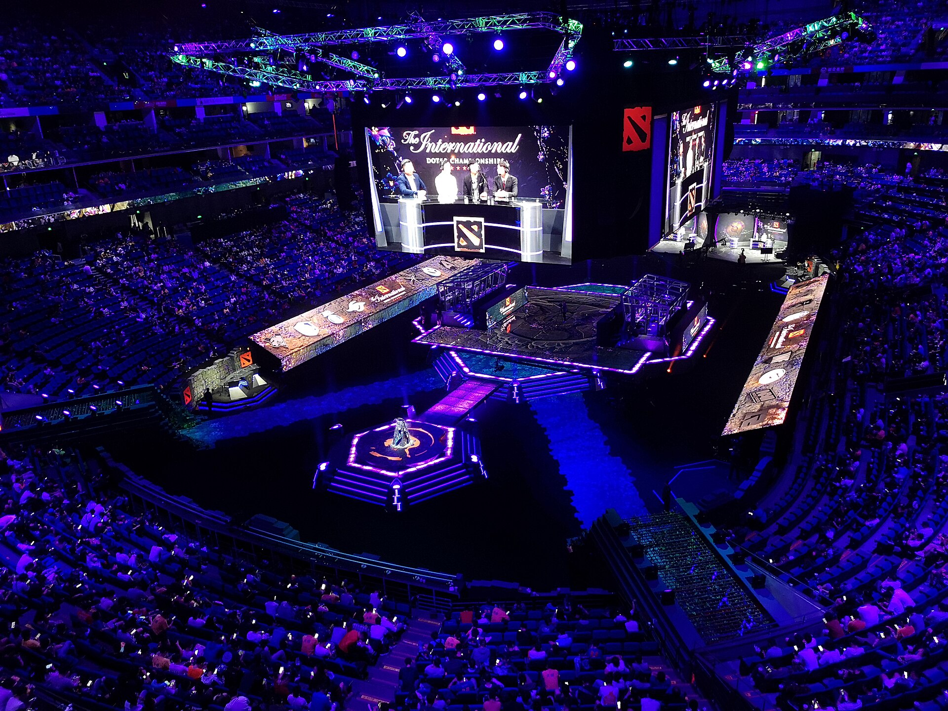 Khung cảnh The International 2019 giải Dota 2