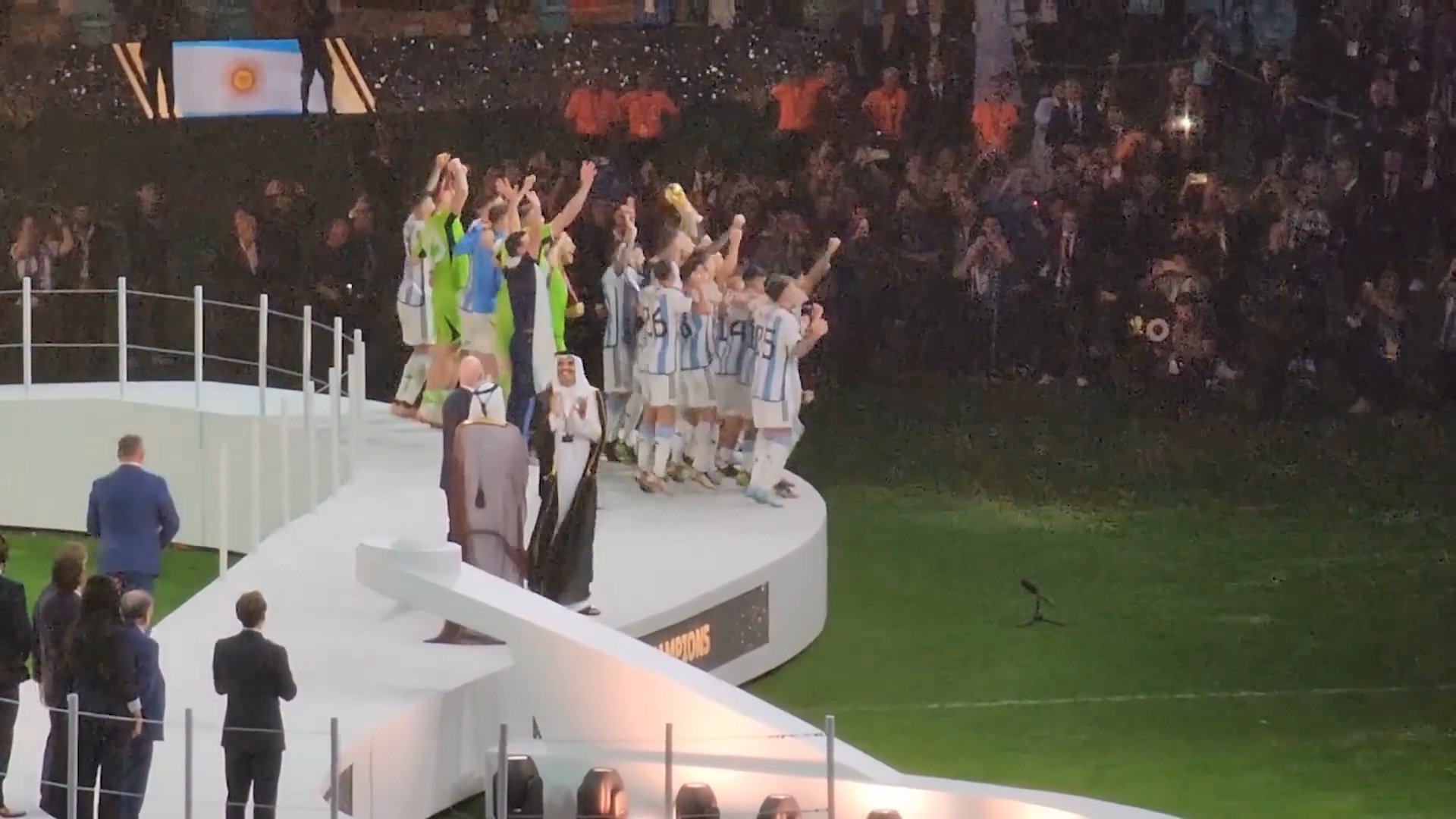 Argentina vô địch World Cup 2022 sau chiến thắng 4-2 trên chấm luân lưu trước Pháp tại Lusail