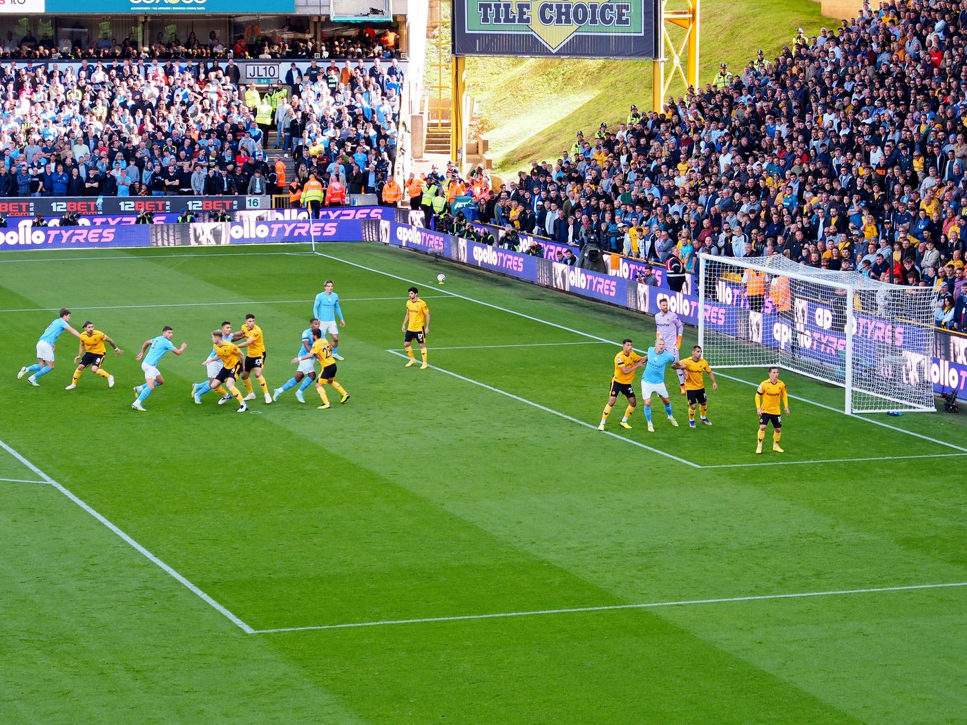 Trận Wolves gặp Manchester City tại Ngoại Hạng Anh tháng 9/2022